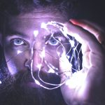 記憶は脳のどこにどのように保存されるのか？ 感情と記憶の深い関係