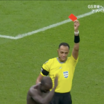 【動画】W杯・カメルーン代表アブバカルのレッドカード退場シーンが話題に「こんな笑顔の退場見たことない」