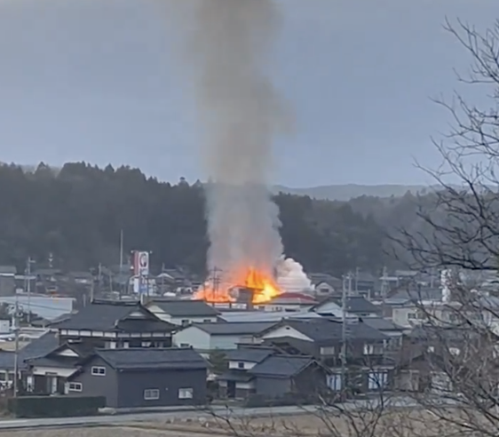 三回爆発音？　石川県　お家壊れた　火災発生